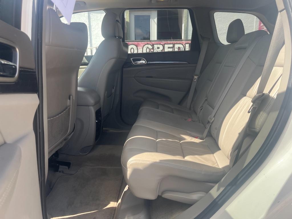 Photo of 2012 Jeep Grand Cherokee Laredo in Bradenton, FL - 9,  2012 Jeep Grand Cherokee Laredo:5740