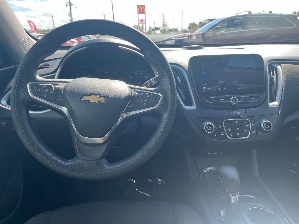 Photo of 2023 Chevrolet Malibu 1LT in Bradenton, FL - 7,  2023 Chevrolet Malibu 1LT:5741