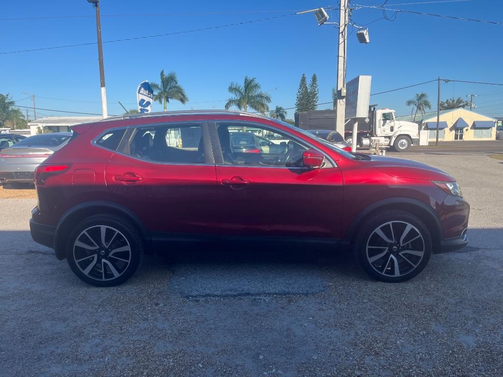 2019 Nissan Rogue Sport S:5744