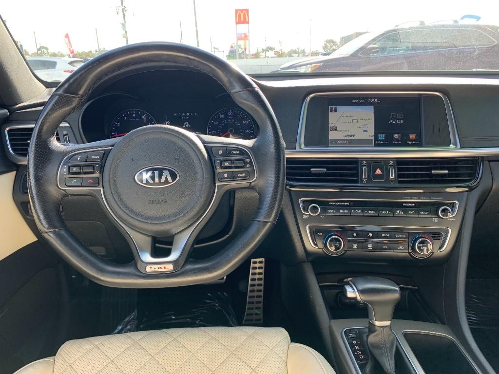 2017 Kia Optima SXL Turbo:5751
