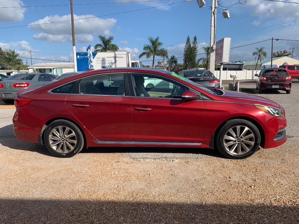 2015 Hyundai Sonata Limited:5753
