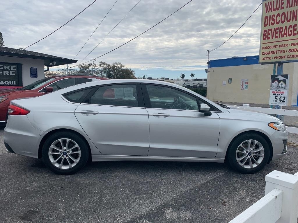 2019 Ford Fusion SE:5763