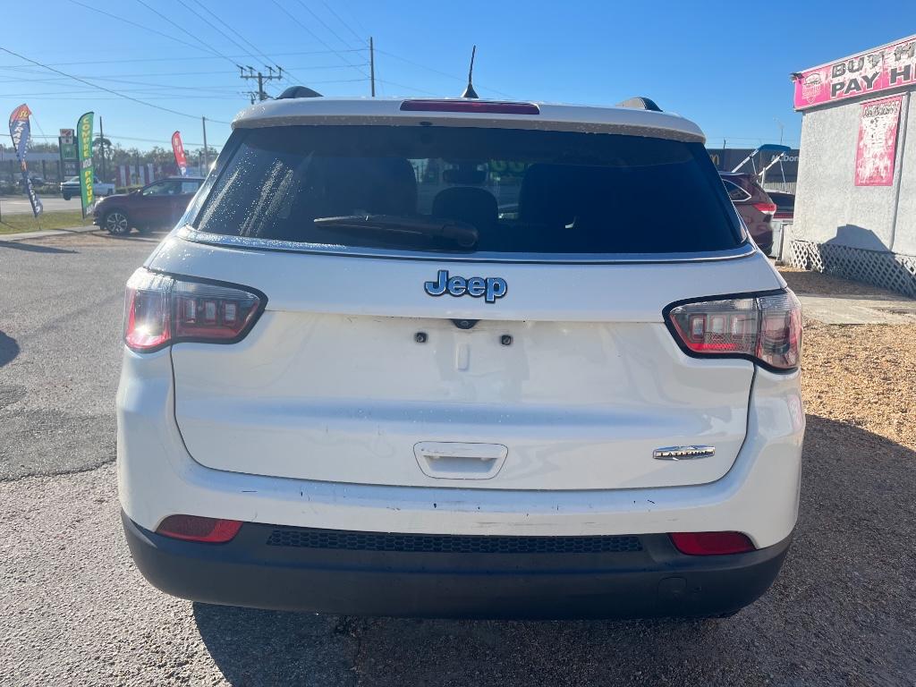 2018 Jeep Compass Latitude:5764