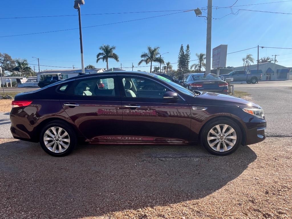2016 Kia Optima EX:5766