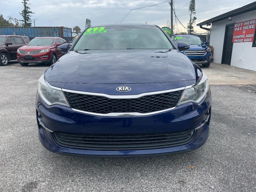 2017 Kia Optima LX:5772