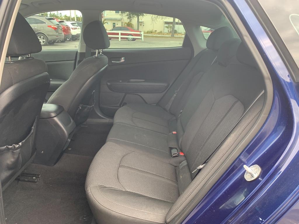 2017 Kia Optima LX:5772