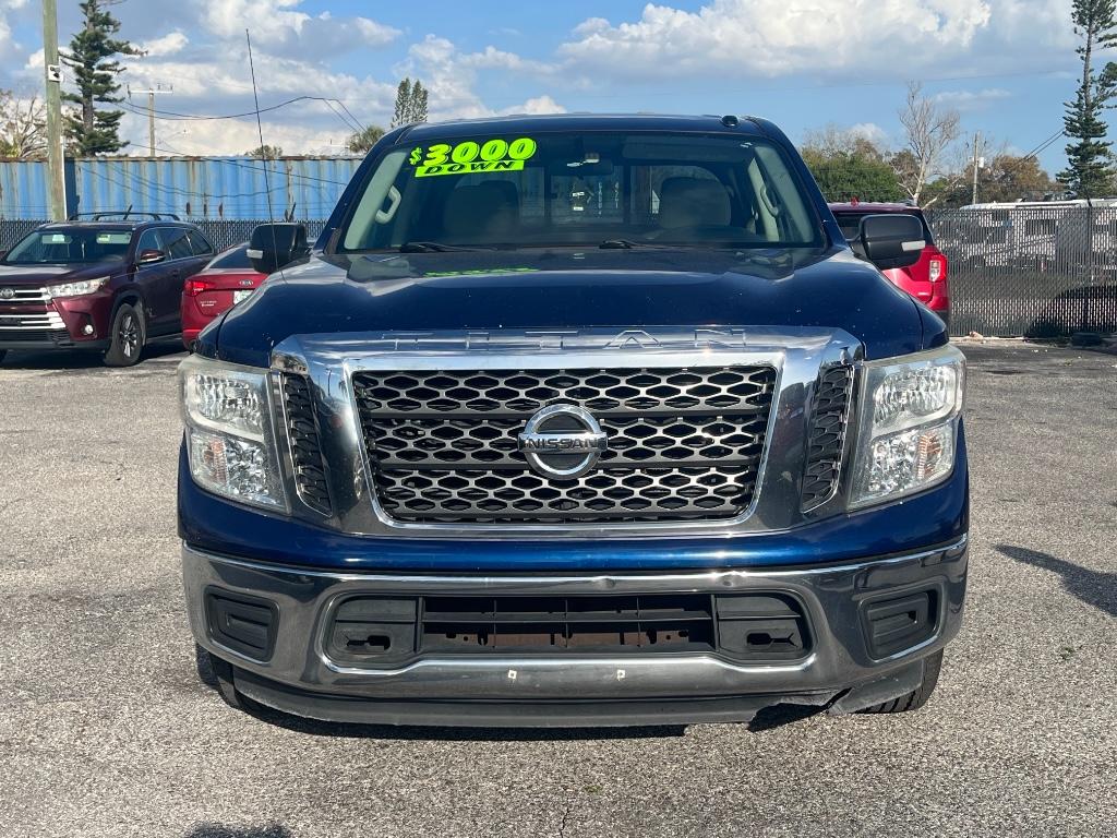 2017 Nissan Titan Platinum:5787