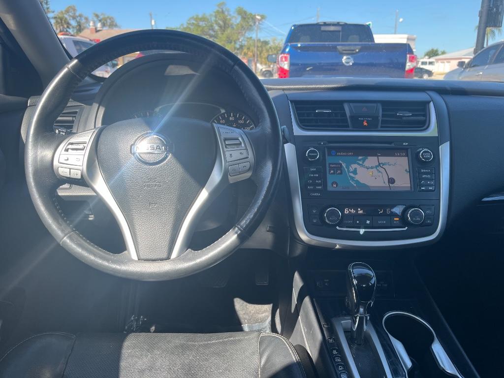 2017 Nissan Altima Base:5795