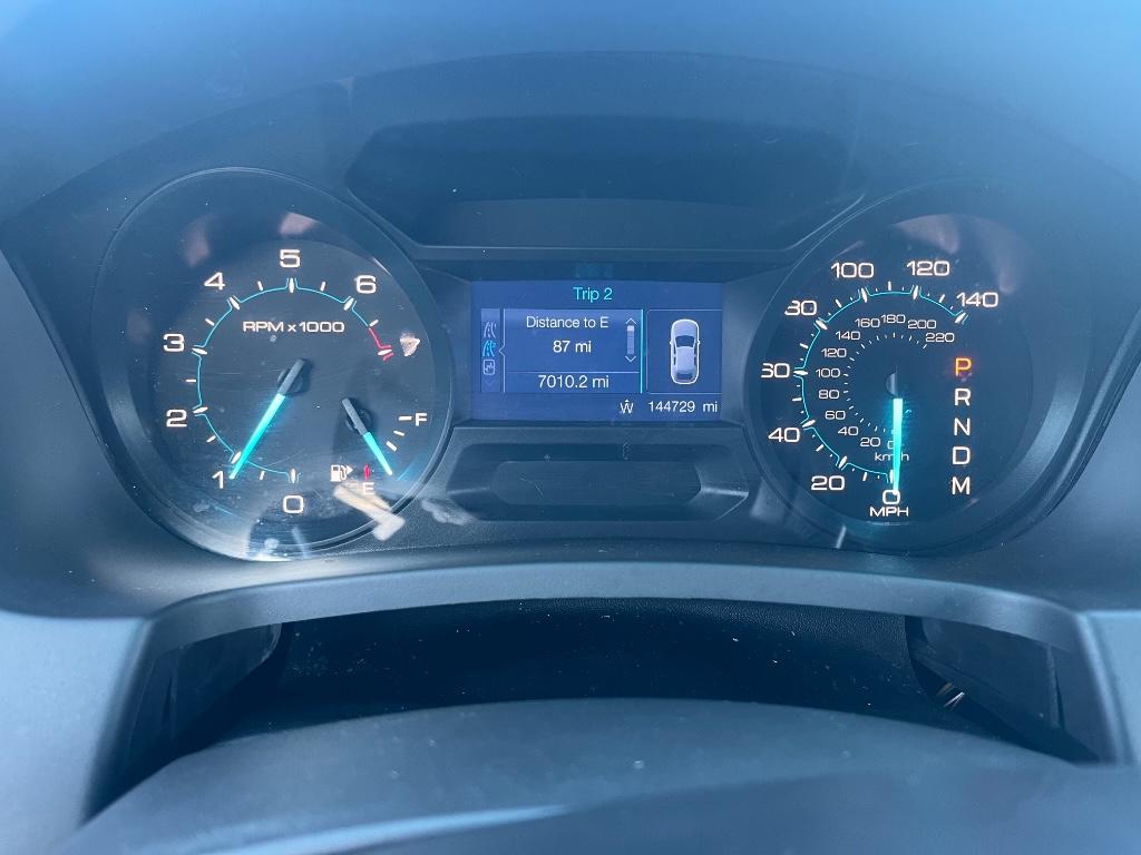 2015 Ford Explorer XLT:5806