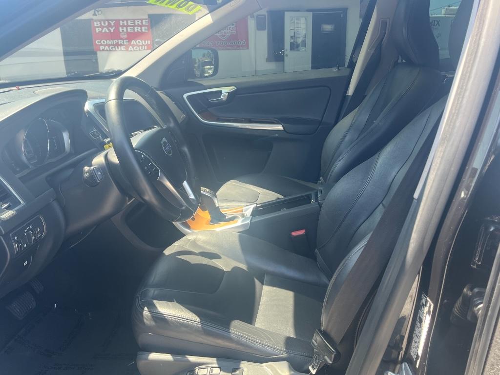 2016 Volvo XC60 T6 Platinum:5808