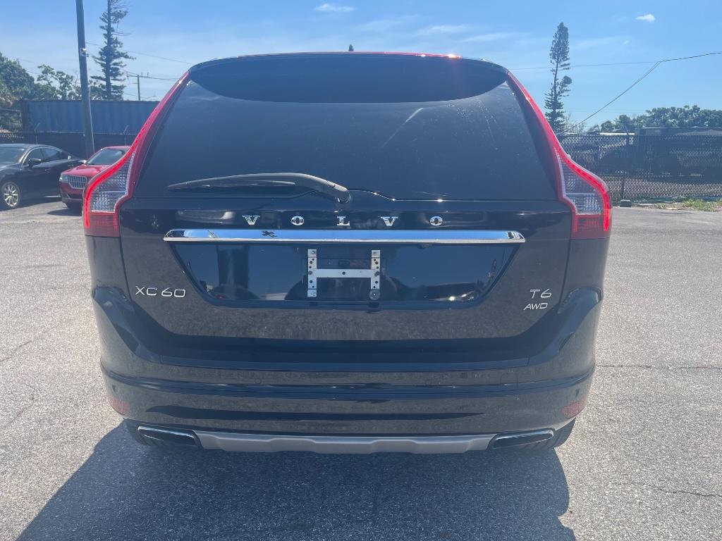 2016 Volvo XC60 T6 Platinum:5808