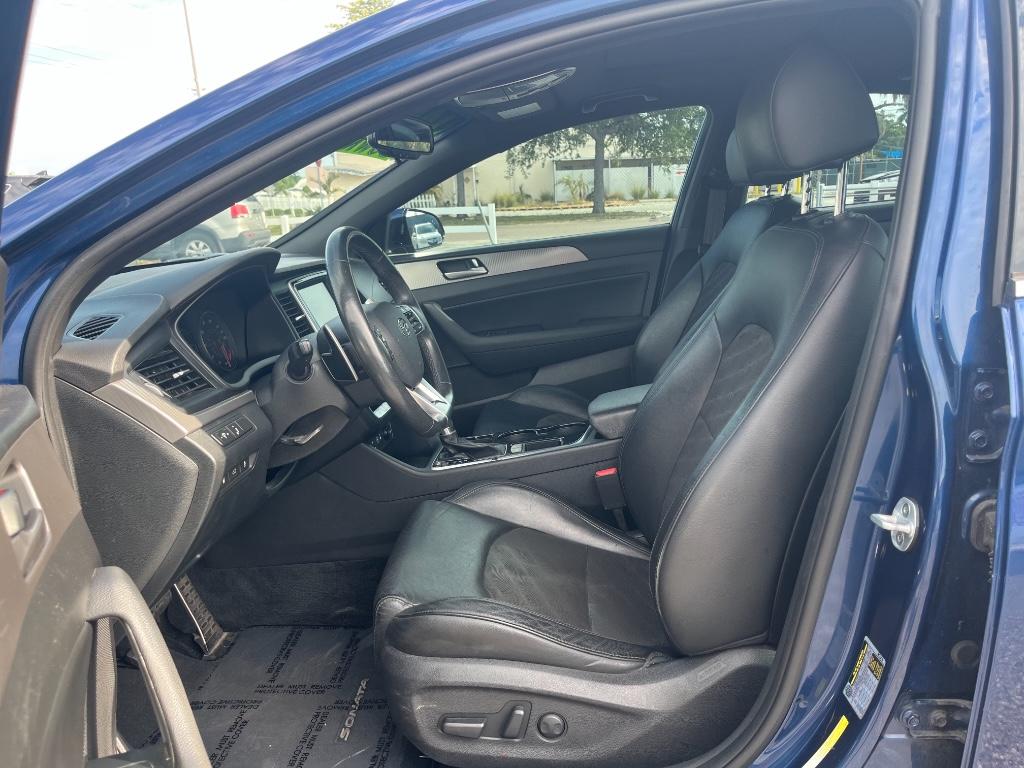 2019 Hyundai Sonata Limited:5813
