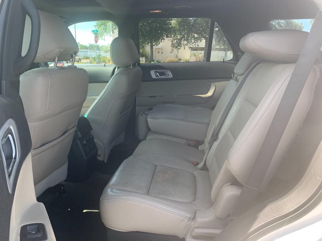 2015 Ford Explorer Limited:5814