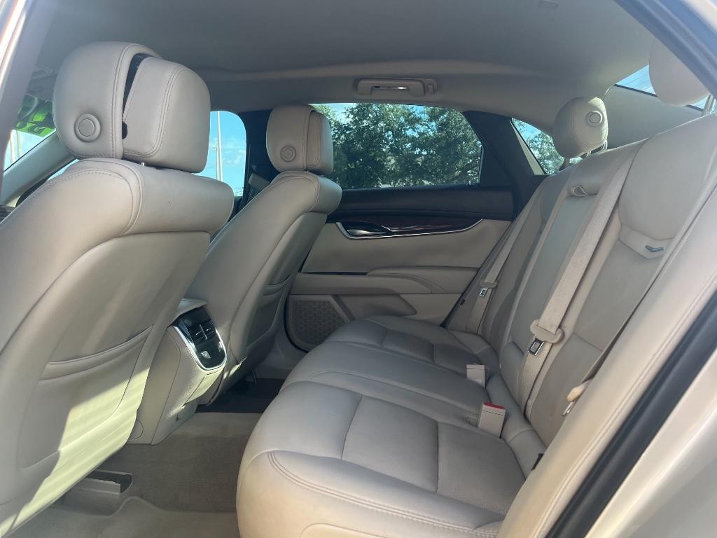 2013 Cadillac XTS Luxury:5818