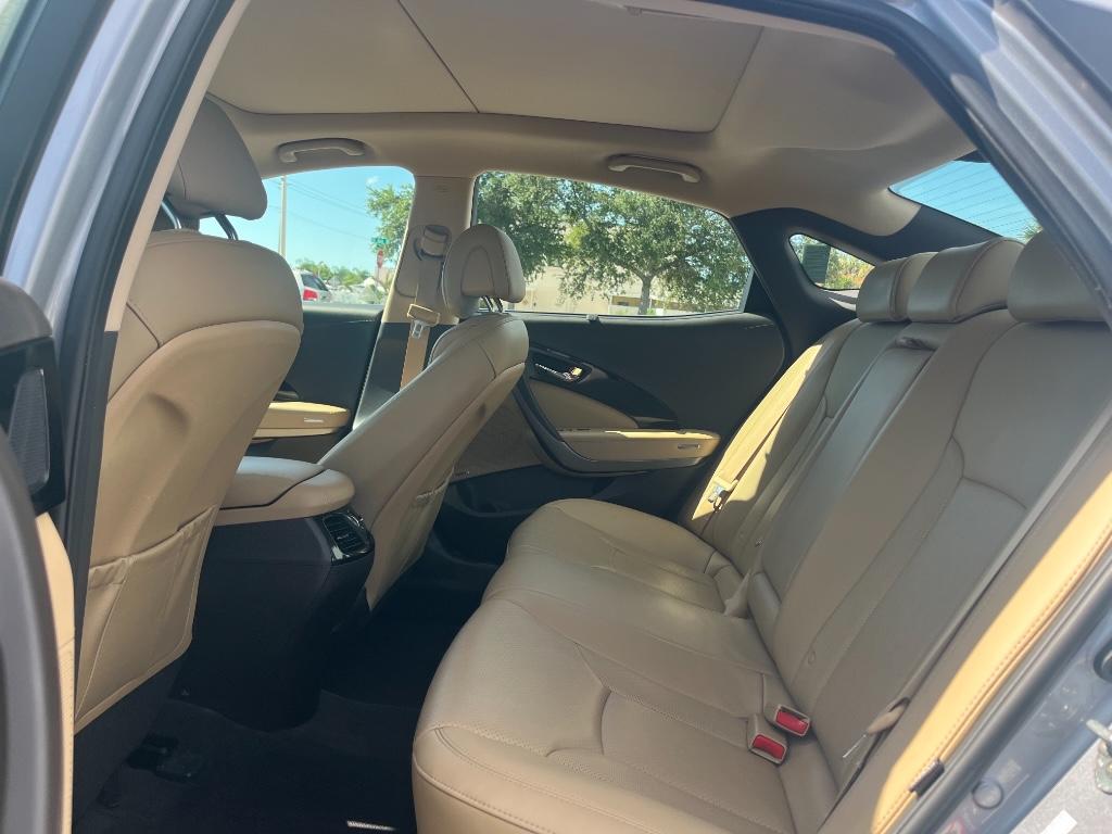 2016 Hyundai Azera Limited:5819
