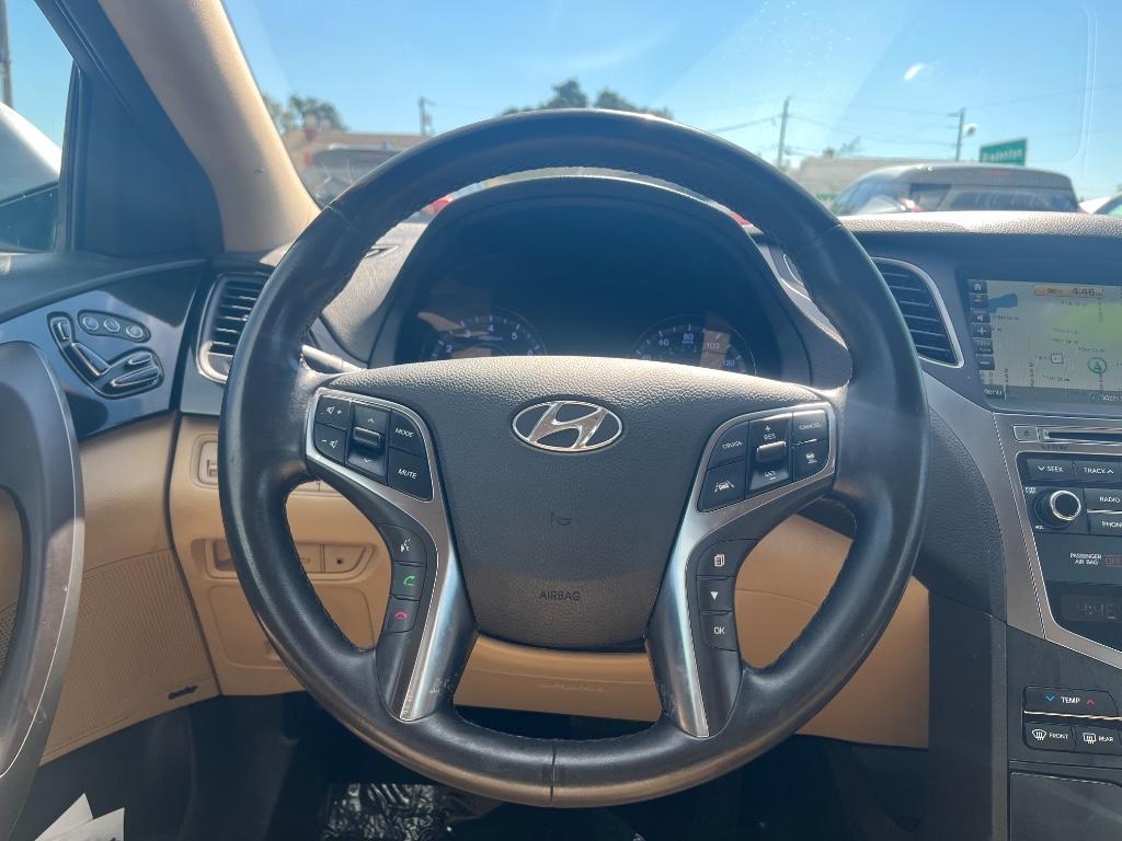 2016 Hyundai Azera Limited:5819