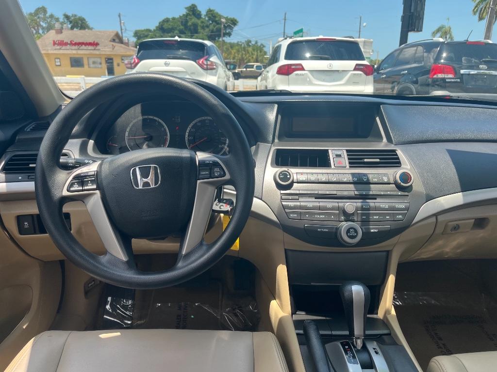 2012 Honda Accord LX-P:5820