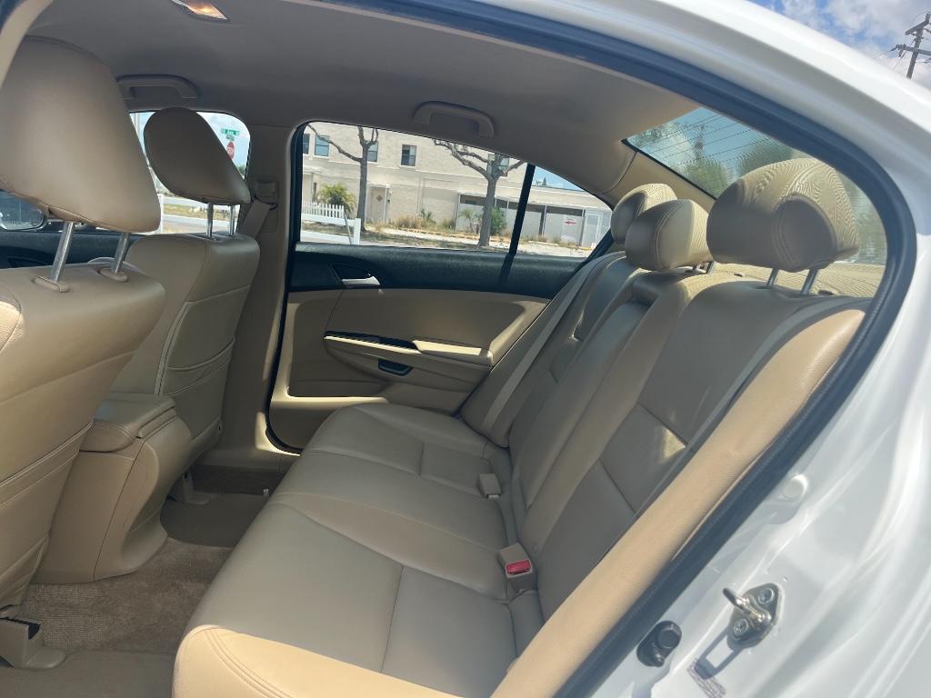 2012 Honda Accord LX-P:5820