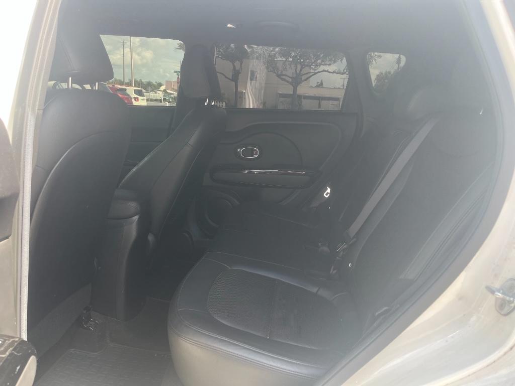 2015 Kia Soul !:5821