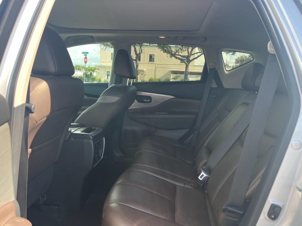 2016 Nissan Murano Platinum:5827