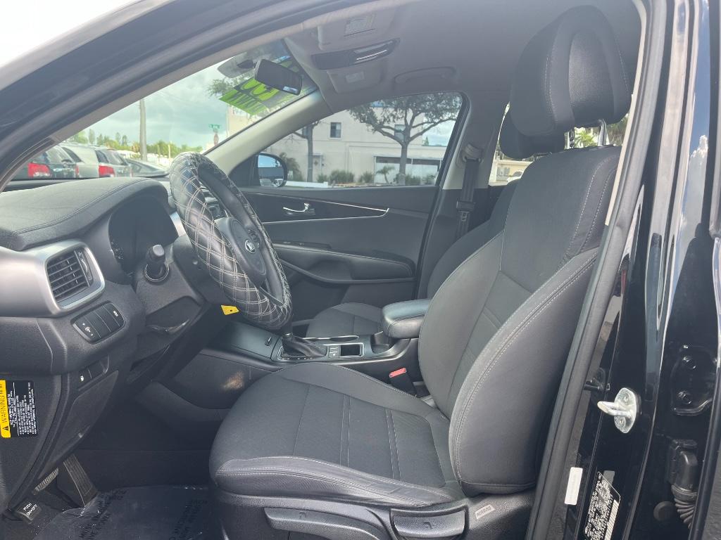 2016 Kia Sorento L:5829