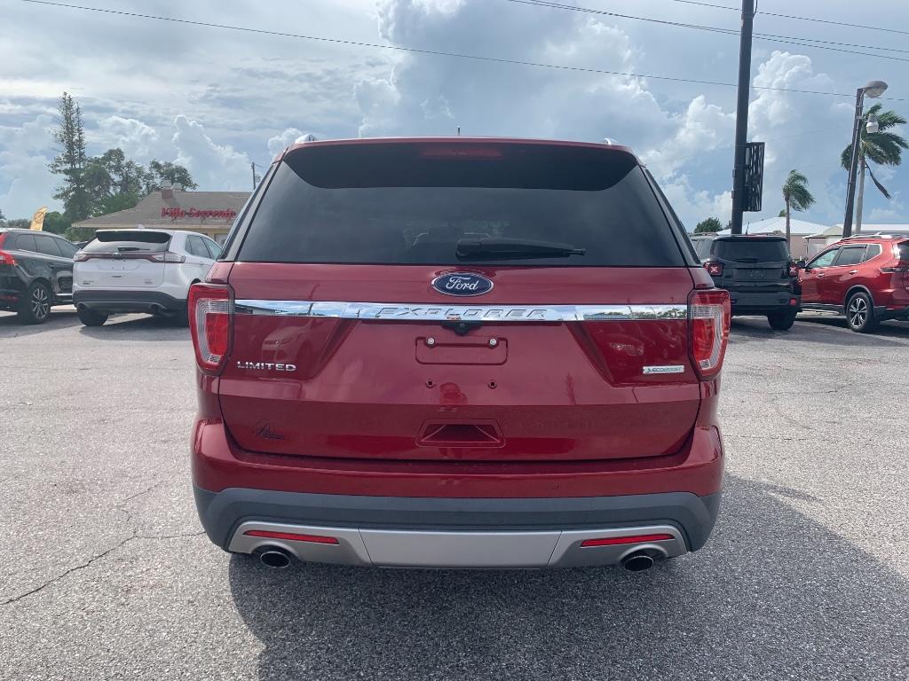 2016 Ford Explorer Limited:5843