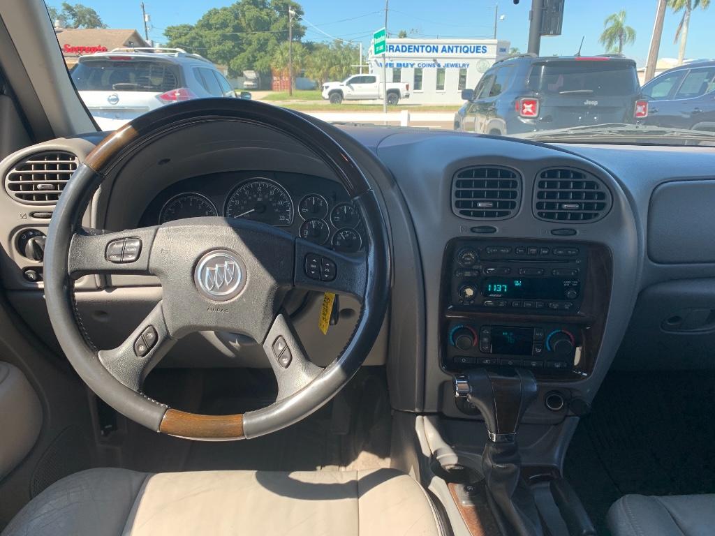 2005 Buick Rainier CXL:5844