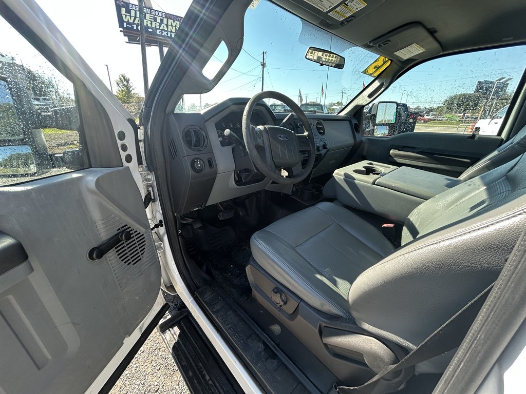 2013 Ford F-250 Super Duty - $17,400