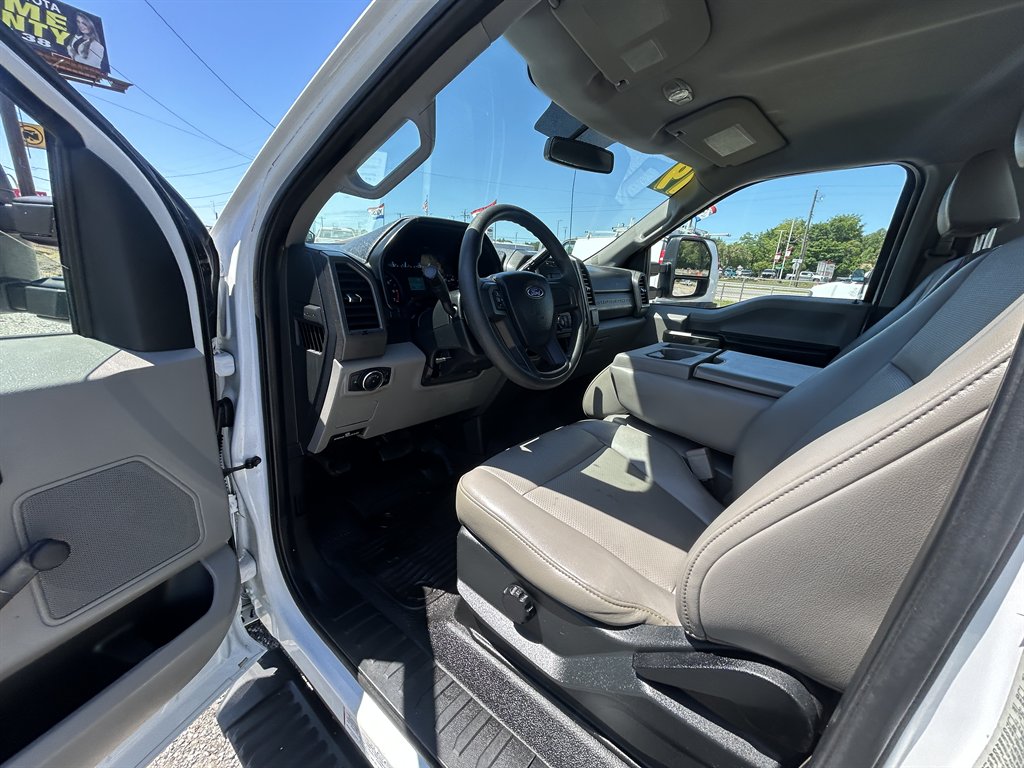2019 Ford F-250 - $25,500