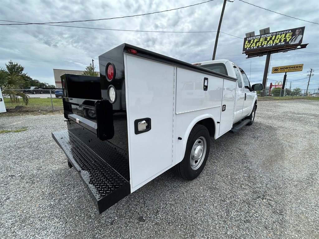 2016 Ford F-250 - $25,700