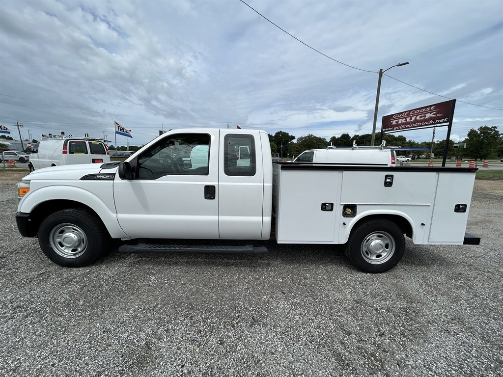 2016 Ford F-250 - $25,700