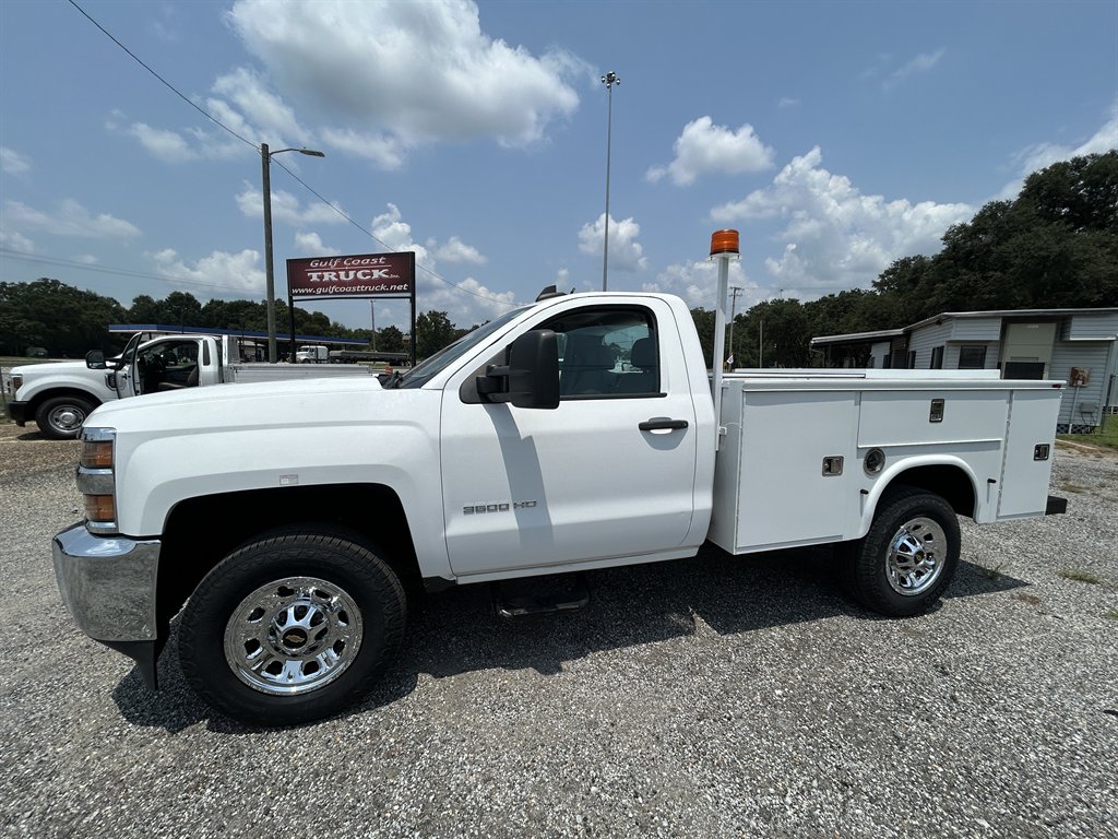 2016 Chevrolet Silverado - $22,900