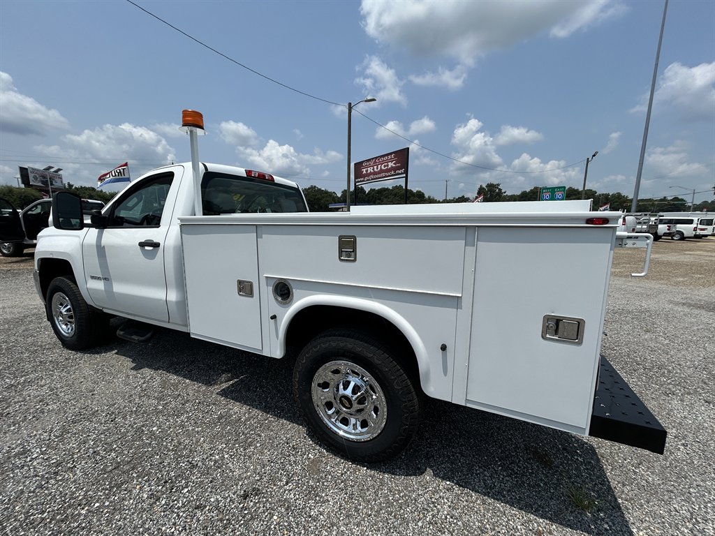 2016 Chevrolet Silverado - $22,900