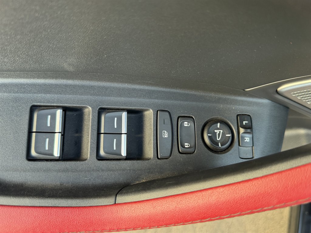 2022 Acura TL - $22,990