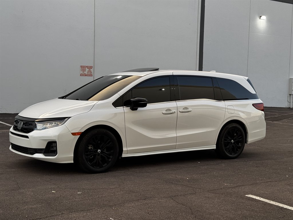 2025 Honda Odyssey - $28,990