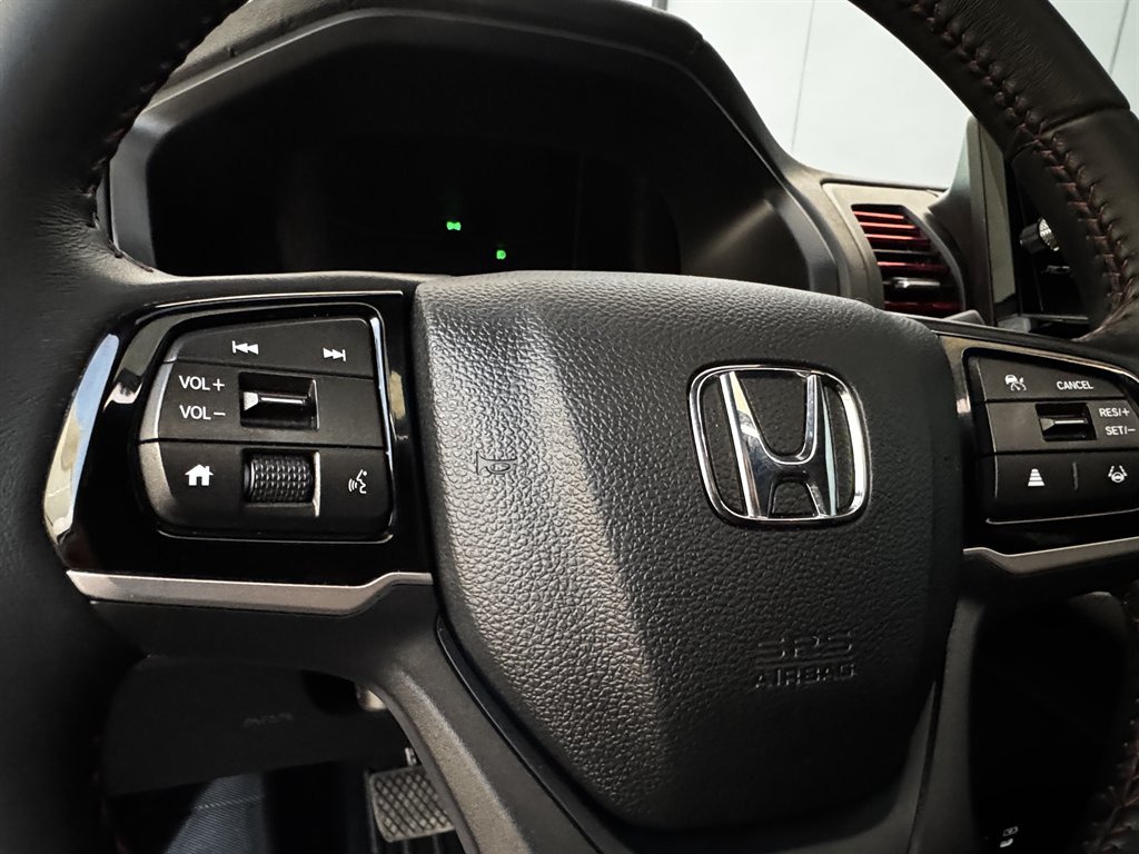 2025 Honda Odyssey - $28,990