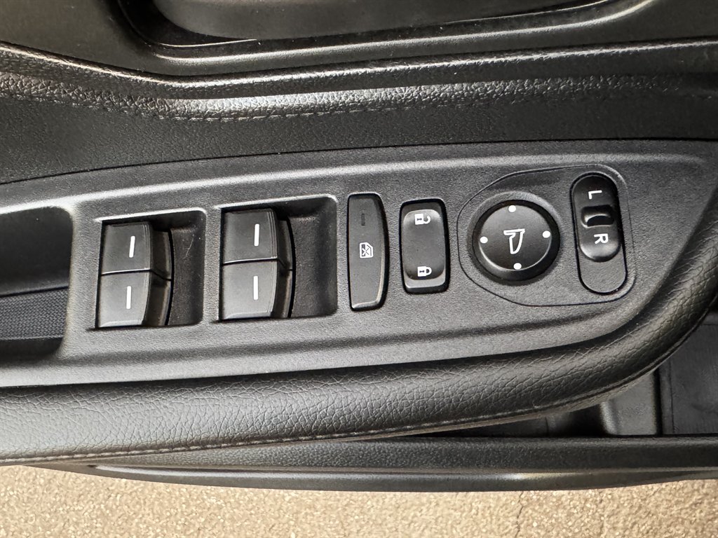 2025 Honda Odyssey - $28,990
