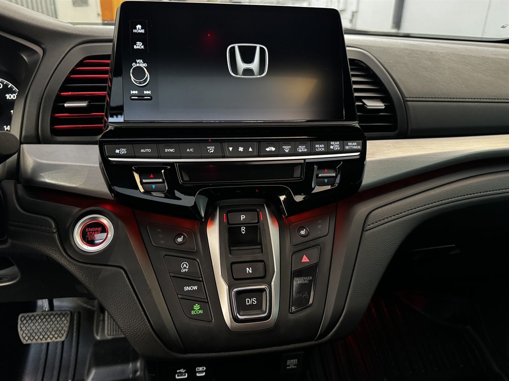 2025 Honda Odyssey - $28,990