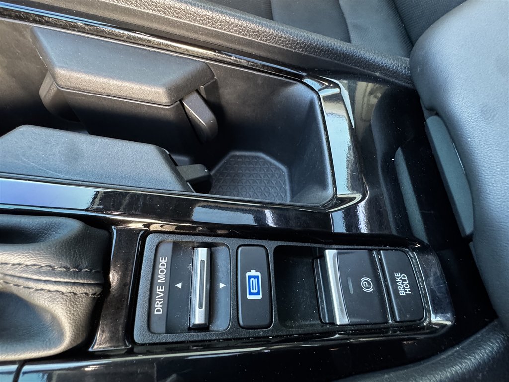 2024 Honda Accord - $19,990