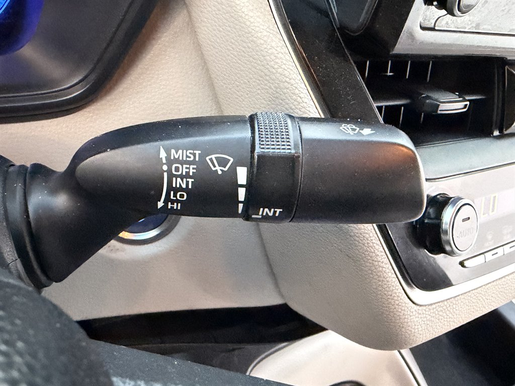 2022 Toyota Corolla - $16,500