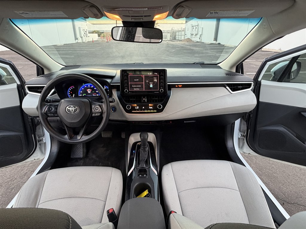 2022 Toyota Corolla - $16,500