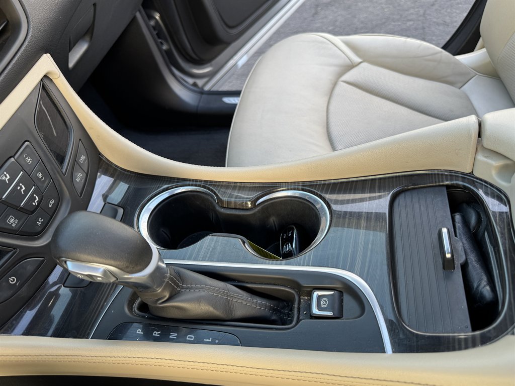 2019 Buick Envision Essence photo