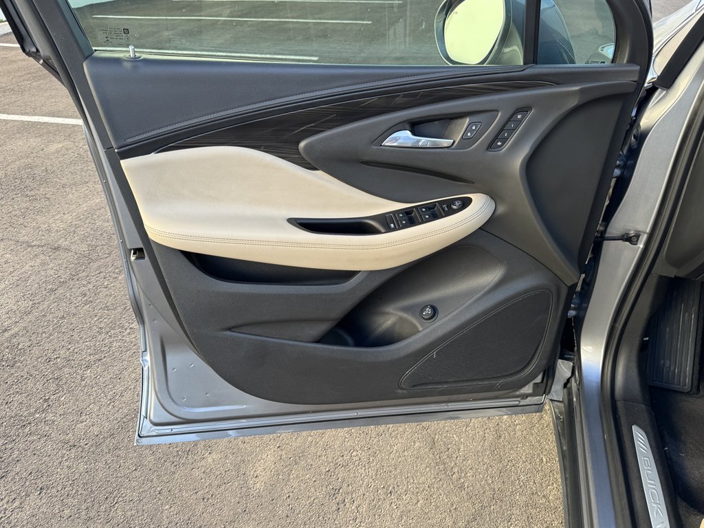 2019 Buick Envision Essence photo