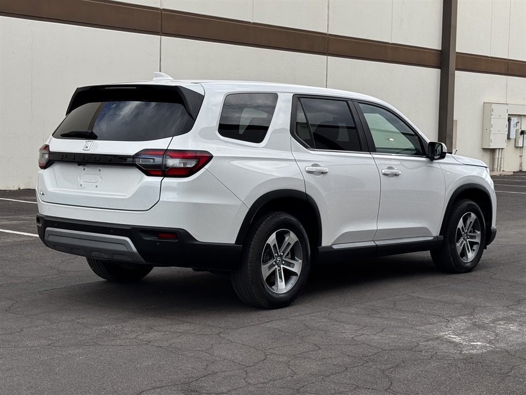 2025 Honda Pilot - $29,990