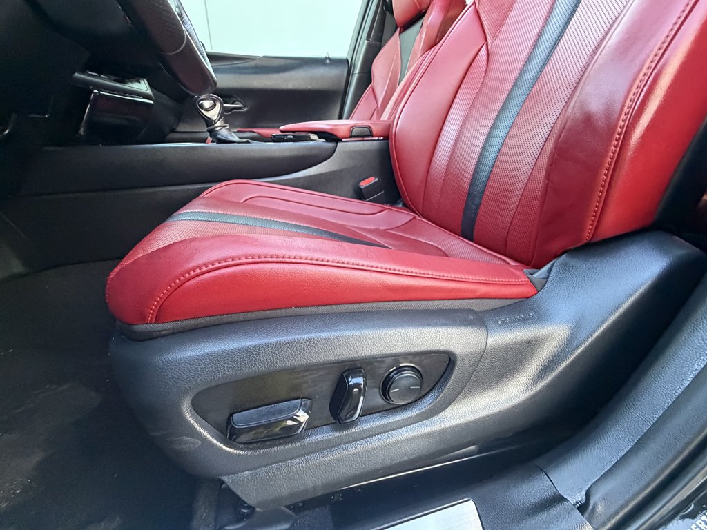 2020 Lexus UX - $19,990
