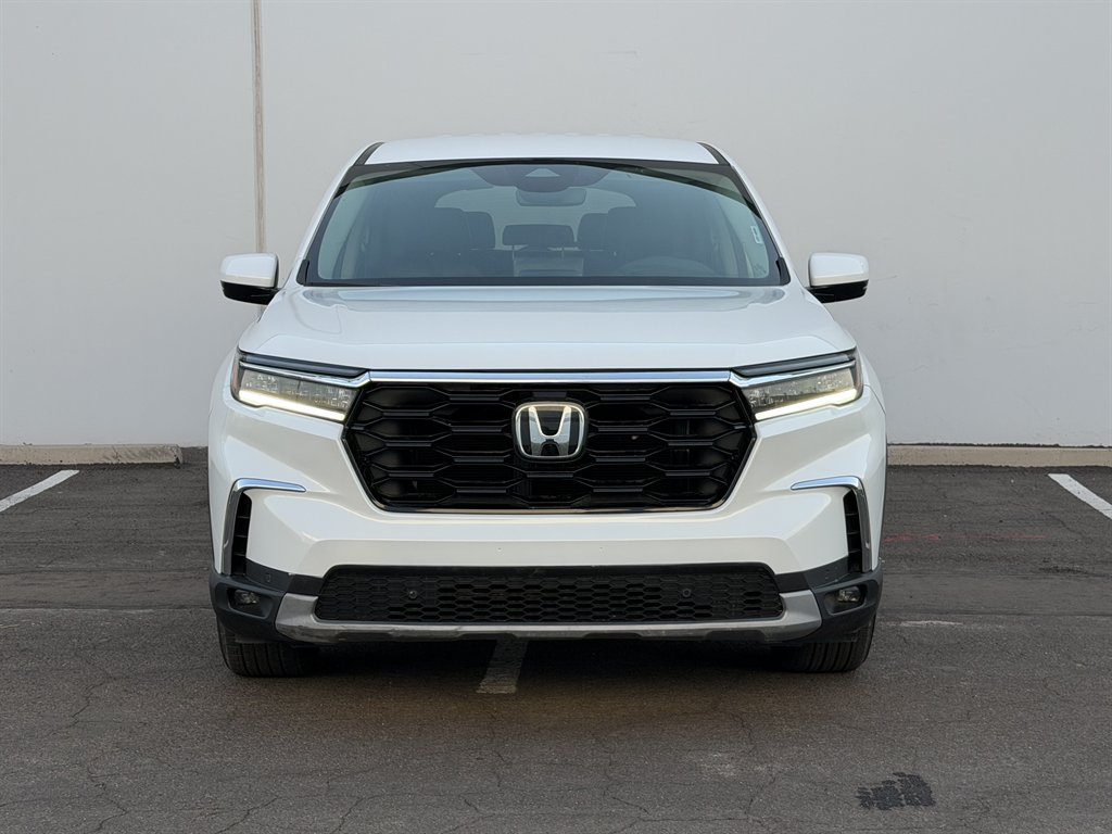 2025 Honda Pilot - $27,990