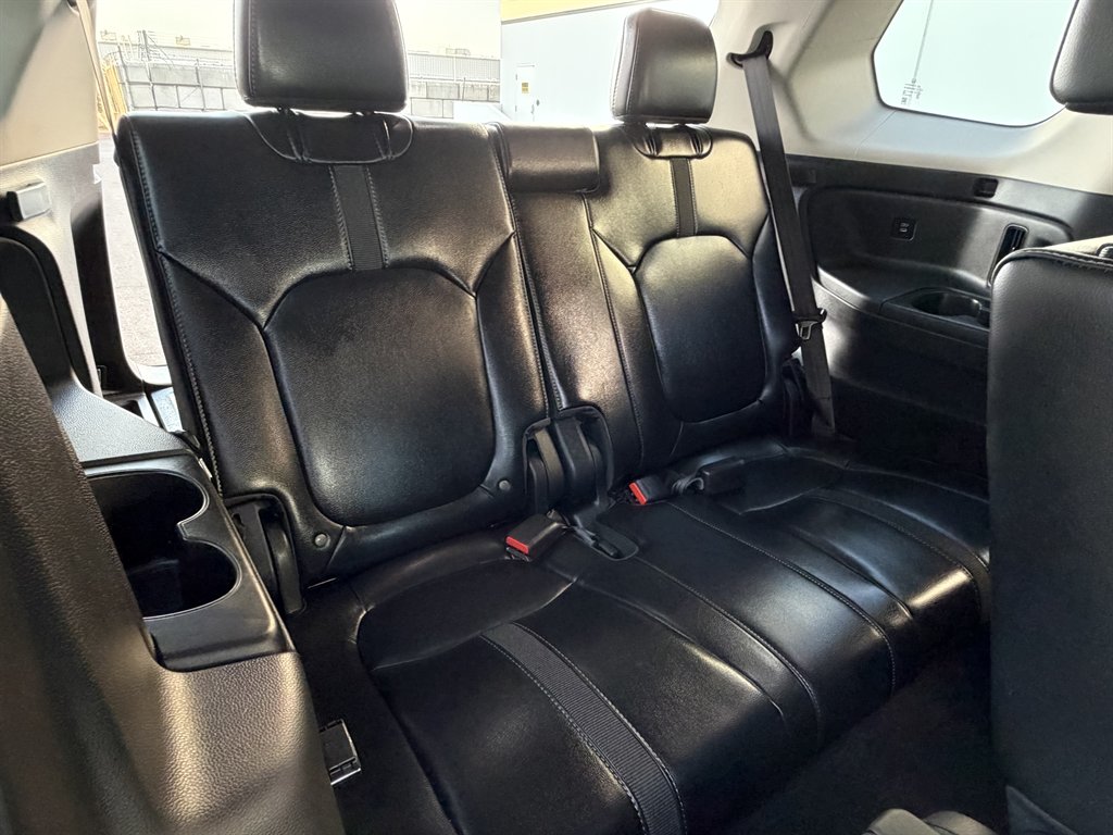 2025 Honda Pilot - $27,990