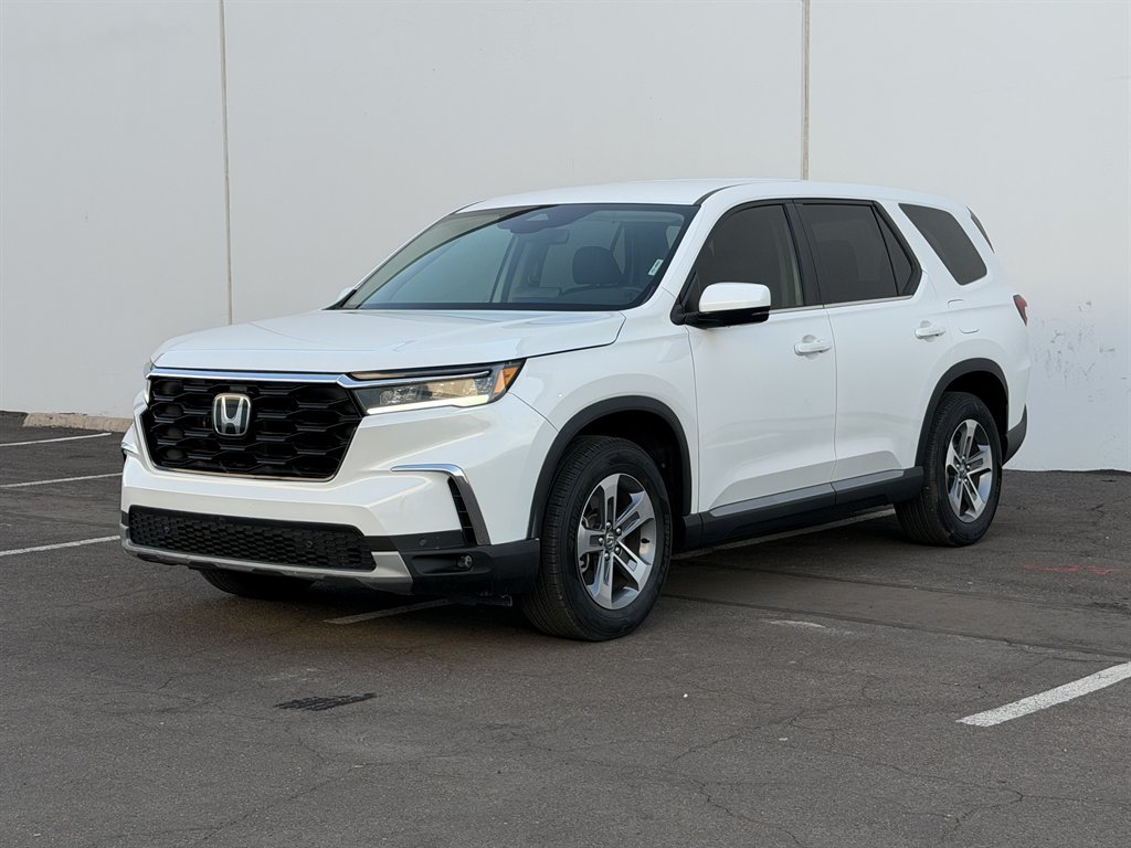 2025 Honda Pilot - $27,990