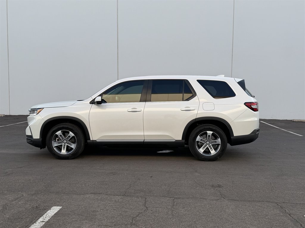 2025 Honda Pilot - $27,990