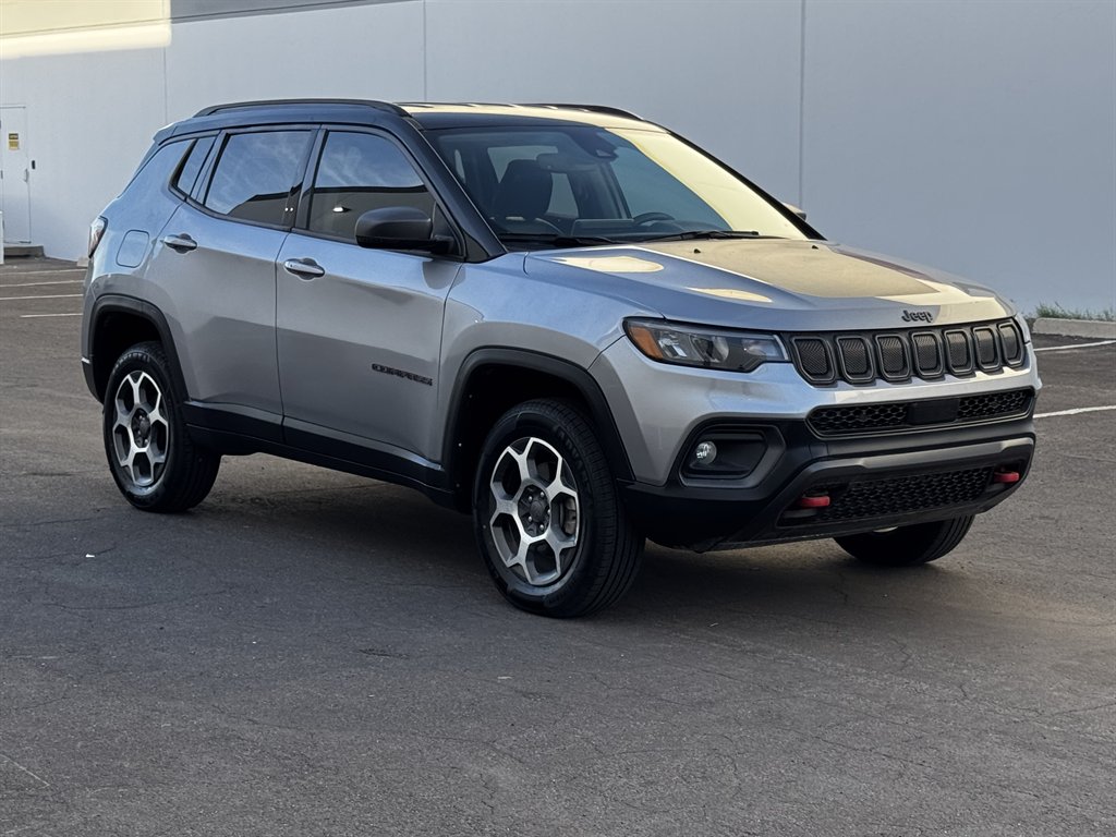 2022 Jeep Compass - $15,990